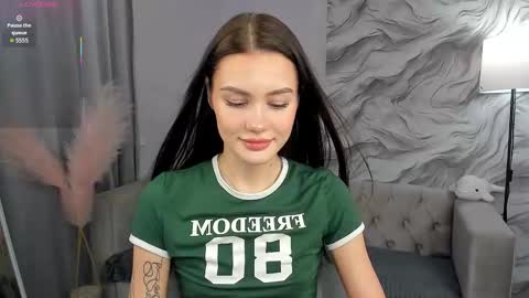 Snapshot of aria_mila chatting on September 2025 10:26:02 AM aria_mila online show from September 2025 10:26:02 AM
