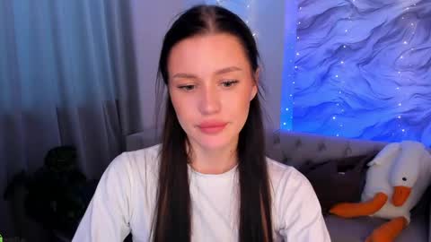 aria_mila online show from April 2026 11:08:02 AM