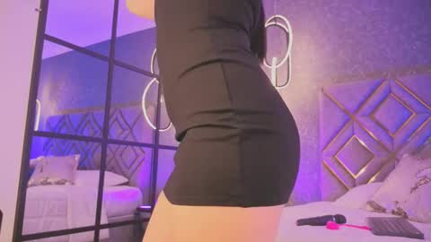 I OOT online show from September 2025 07:47:01 PM