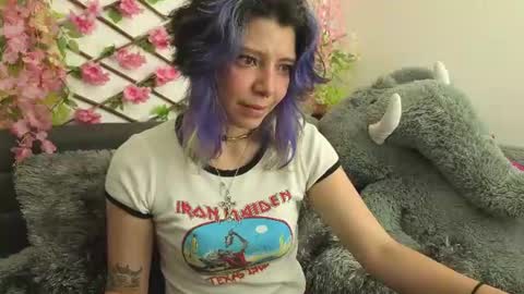 aria_silk online show from June 2026 09:57:02 PM