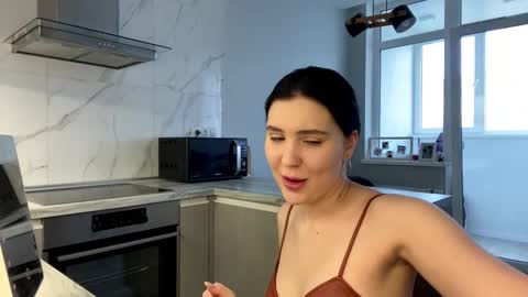 Snapshot of aria_soleil chatting on January 2025 08:17:01 AM Aria online show from January 2025 08:17:01 AM