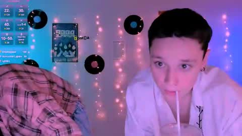 aria_wild_ online show from April 2026 01:41:01 PM