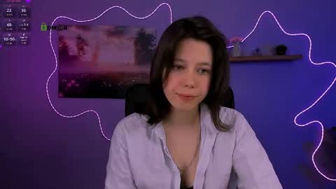 Snapshot of aria_wild_ chatting on May 2026 08:28:01 PM aria_wild_ online show from May 2026 08:28:01 PM
