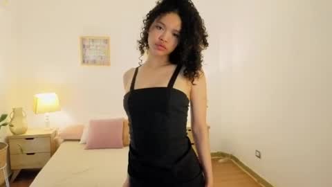 ariaa_23 online show from May 2026 12:54:02 PM