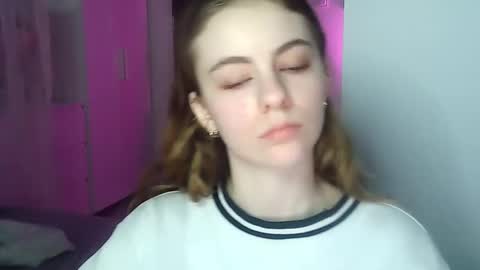 AriaCreazy online show from December 2024 09:22:01 PM