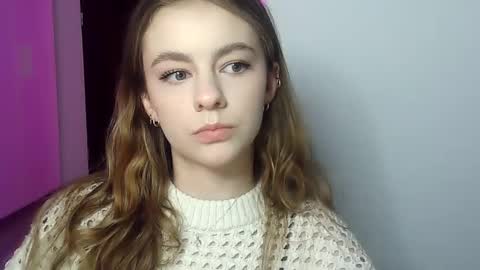 AriaCreazy online show from January 2025 06:24:02 PM