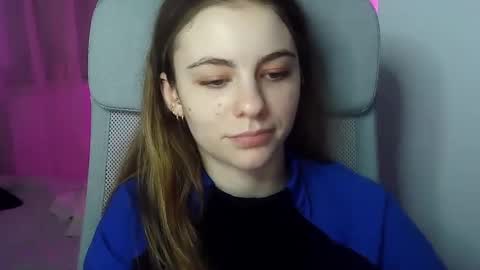 AriaCreazy online show from February 2025 09:18:01 PM