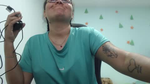 Snapshot of ariadna_6 chatting on January 2025 05:18:01 PM ...Ariana... online show from January 2025 05:18:01 PM