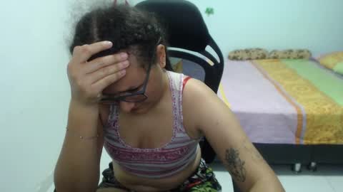 Snapshot of ariadna_6 chatting on March 2025 06:33:01 PM ...Ariana... online show from March 2025 06:33:01 PM