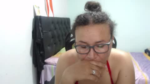 ...Ariana... online show from May 2026 04:56:02 PM