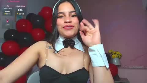 Snapshot of ariadna_dawson8 chatting on February 2025 08:14:02 PM Ari online show from February 2025 08:14:02 PM