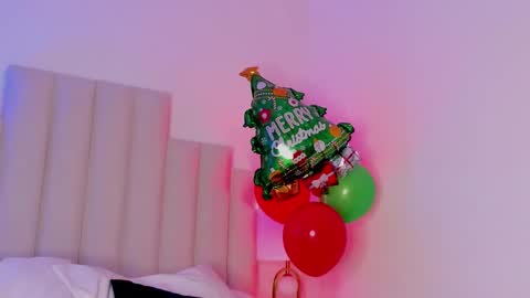 Snapshot of ariadnacolby chatting on December 2024 02:09:01 AM ariadnacolby online show from December 2024 02:09:01 AM