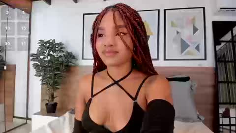 Aria Foster online show from September 2025 04:05:01 AM