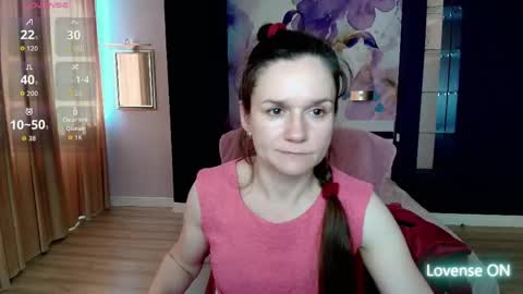 AriaGray online show from April 2026 11:47:02 AM