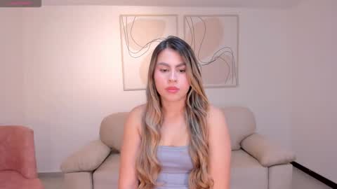 arialanne online show from September 2025 11:26:01 AM