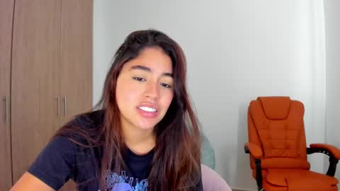 Snapshot of ariamontgomeryyy chatting on February 2025 07:30:01 PM Aria Montgomery online show from February 2025 07:30:01 PM