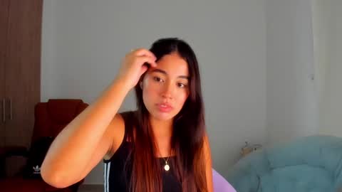 Snapshot of ariamontgomeryyy chatting on March 2025 06:10:02 AM Aria Montgomery online show from March 2025 06:10:02 AM