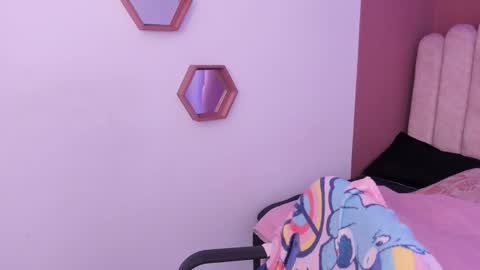 Snapshot of ariana__clauss chatting on December 2025 08:40:01 PM ariana__clauss online show from December 2025 08:40:01 PM