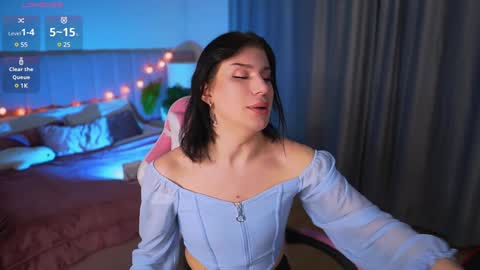 Snapshot of ariana_asti chatting on February 2025 06:37:01 AM ARIANA ASTI online show from February 2025 06:37:01 AM