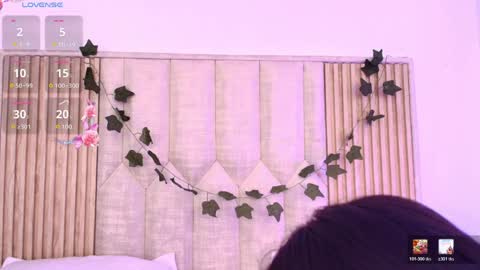 ariana_castillo__ online show from May 2026 01:27:02 PM
