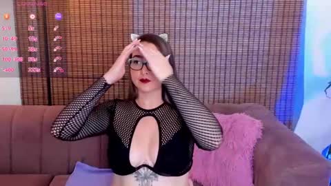 Snapshot of ariana_cross_ chatting on December 2024 04:06:01 PM Ariana Cruz online show from December 2024 04:06:01 PM
