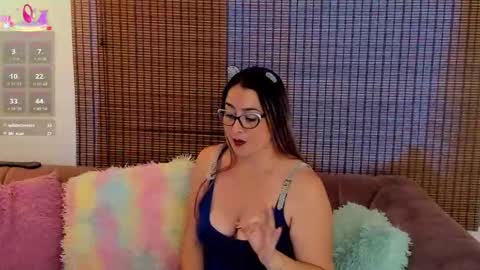 Ariana Cruz online show from May 2026 04:45:02 PM