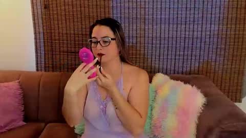 Ariana Cruz online show from May 2026 12:44:02 PM