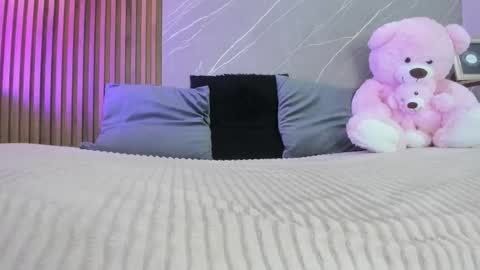 Snapshot of ariana_jhonson11 chatting on November 2025 12:38:01 PM Ariana online show from November 2025 12:38:01 PM