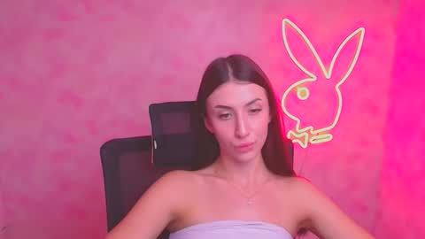 Ariana online show from September 2025 11:32:01 AM