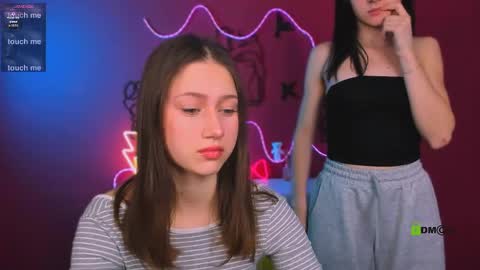 arianaa_cat online show from May 2026 06:56:02 PM