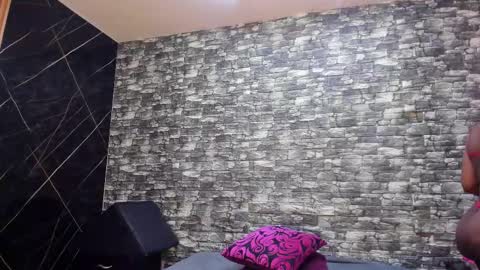 Ariana online show from October 2025 11:52:02 AM