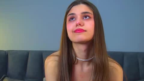 Snapshot of arianaallens chatting on December 2025 06:08:02 AM Ariana online show from December 2025 06:08:02 AM