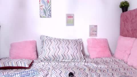 Snapshot of arianalavoie chatting on March 2026 09:59:01 AM Ariana online show from March 2026 09:59:01 AM