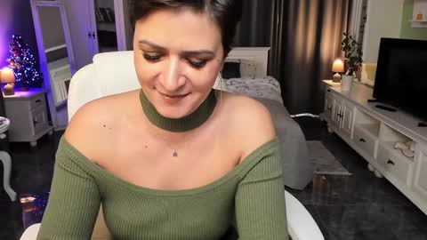 Snapshot of arianasage_ chatting on December 2024 10:05:02 AM Ana online show from December 2024 10:05:02 AM