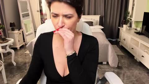 Snapshot of arianasage_ chatting on March 2025 03:02:01 PM Ana online show from March 2025 03:02:01 PM