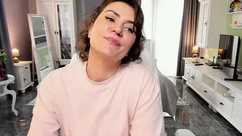 Ana online show from May 2026 10:56:02 AM