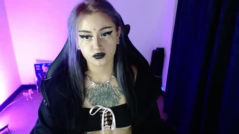 help me 100 hands up my OF is Free  online show from February 2026 01:26:02 AM