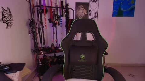 arianna_connorr online show from April 2026 05:30:01 PM