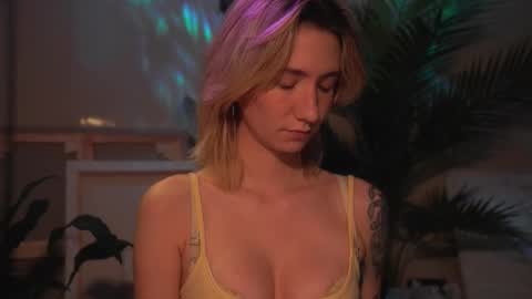 Snapshot of arianna_richi chatting on October 2025 05:54:02 AM Olivka online show from October 2025 05:54:02 AM