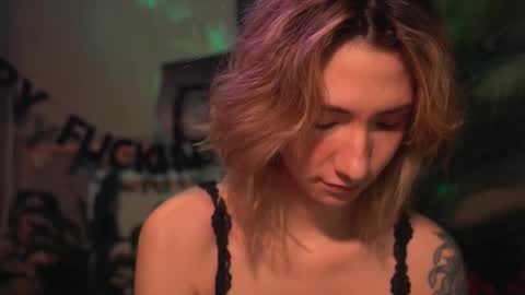 Snapshot of arianna_richi chatting on November 2025 06:13:02 AM Olivka online show from November 2025 06:13:02 AM