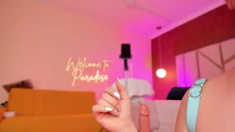 Snapshot of arianna_suarez1 chatting on March 2025 07:54:02 PM Arianna online show from March 2025 07:54:02 PM