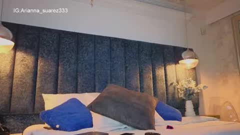 Snapshot of arianna_suarez1 chatting on September 2025 11:31:02 AM Arianna online show from September 2025 11:31:02 AM