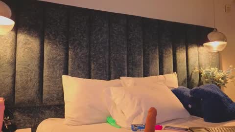 Snapshot of arianna_suarez1 chatting on October 2025 07:43:01 PM Arianna online show from October 2025 07:43:01 PM