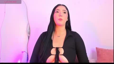 Arianna Dawson online show from October 2025 08:58:02 AM