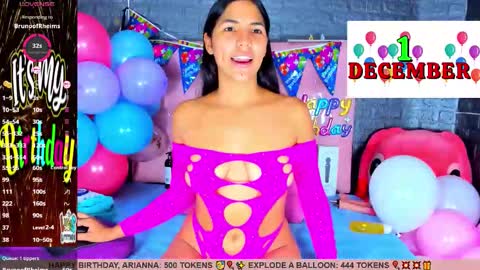 Arianna online show from December 2025 07:41:01 PM