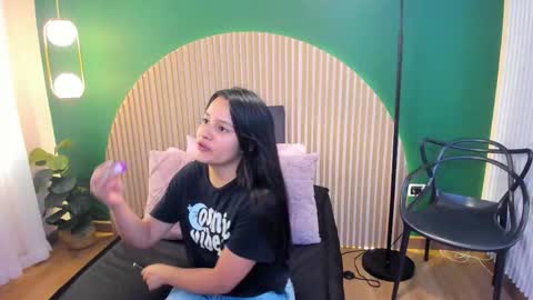 Arianna online show from February 2026 04:11:02 PM