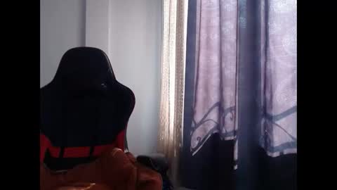 Snapshot of ariannaloovel chatting on January 2025 09:36:01 PM ariannaloovel online show from January 2025 09:36:01 PM