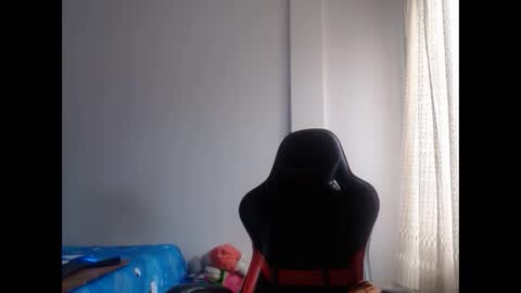 Snapshot of ariannaloovel chatting on February 2025 05:45:01 PM ariannaloovel online show from February 2025 05:45:01 PM