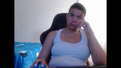 Snapshot of ariannaloovel chatting on February 2025 06:03:01 PM ariannaloovel online show from February 2025 06:03:01 PM