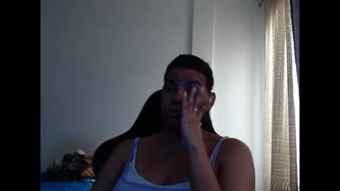 Snapshot of ariannaloovel chatting on February 2025 06:11:02 PM ariannaloovel online show from February 2025 06:11:02 PM